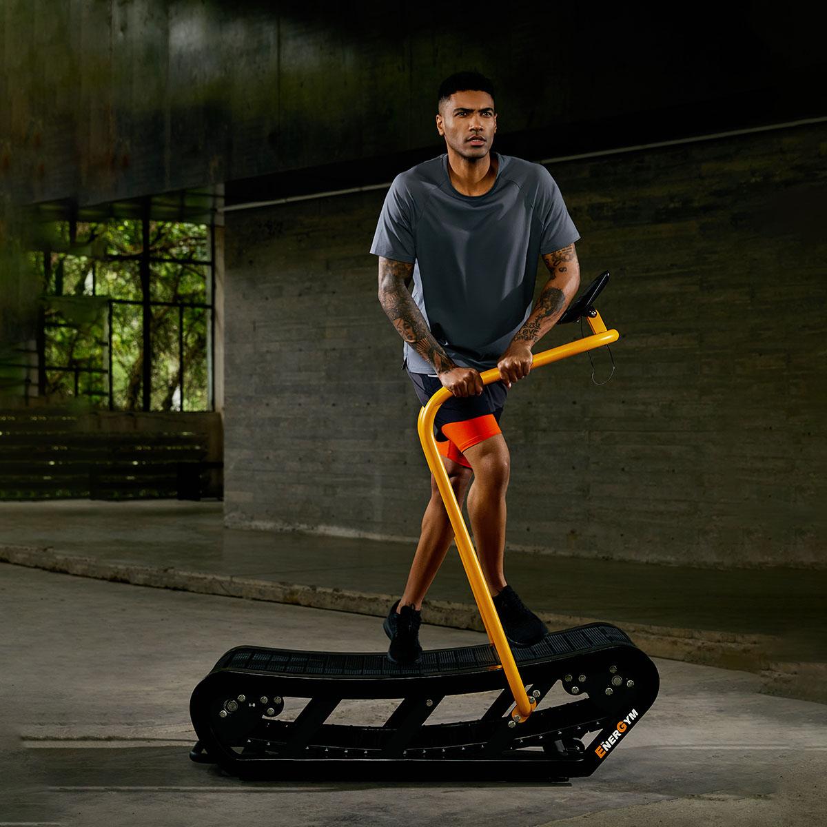 EnerGym TANK 自走式トレッドミル